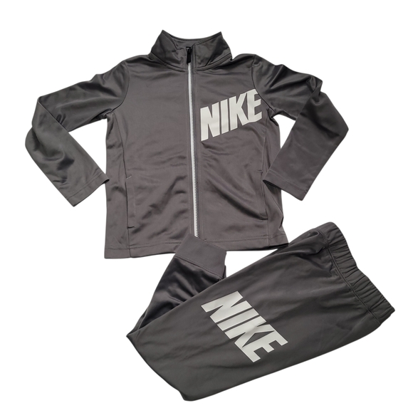 Nike Kids Tracksuit 2 Piece Full Zip Jacket Large Logo Spell Out Youth Size 5/6 - Picture 1 of 15